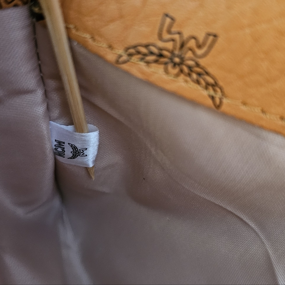 MCM Visetos Monogram Envelope Clutch/ Crossbody - Picture 4 of 11